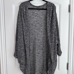 Women’s knit kimono